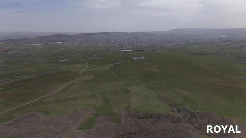 ROYAL'DEN -imar sınırına çok yakın -TEK TAPU-KISA SÜRELİ FİYAT -